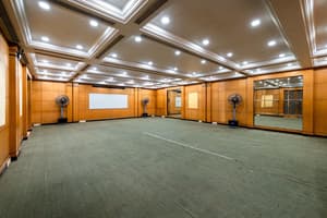 thumbnail: Banquet hall