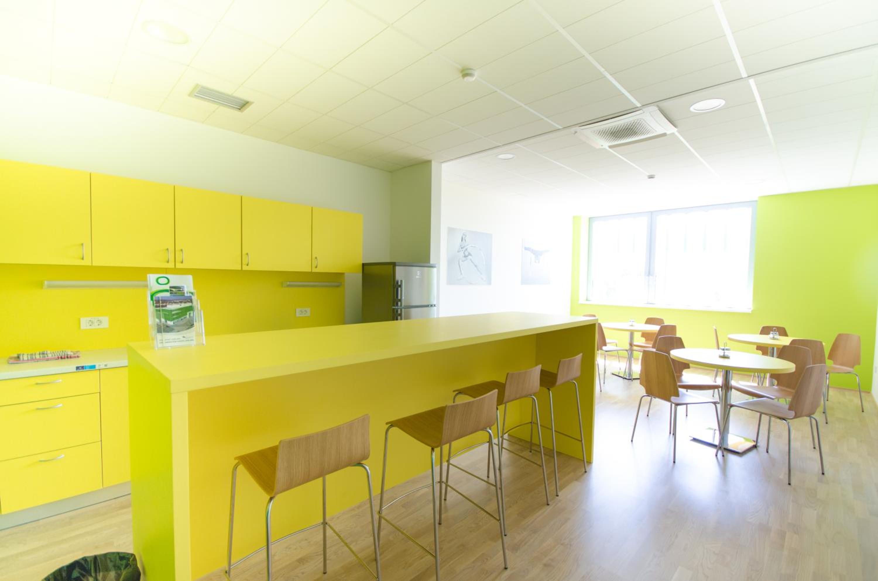 Restaurant-cafeteria