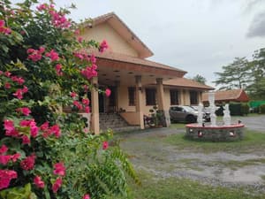 thumbnail: Land view from property