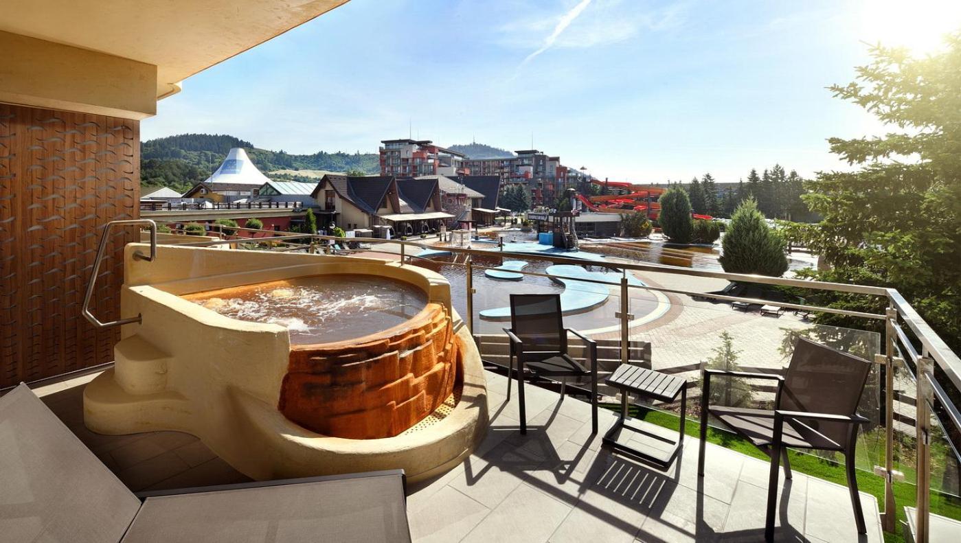 Restaurant-cafeteria