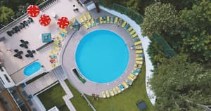 thumbnail: Outdoor pool