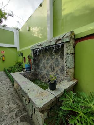 thumbnail: Exterior