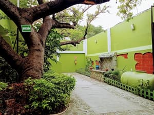 thumbnail: Exterior