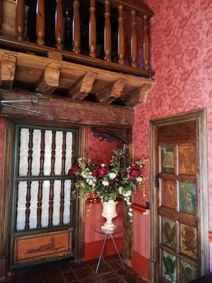 thumbnail: Interior