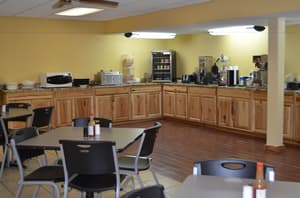 thumbnail: Breakfast area
