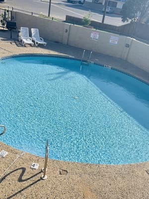thumbnail: Pool