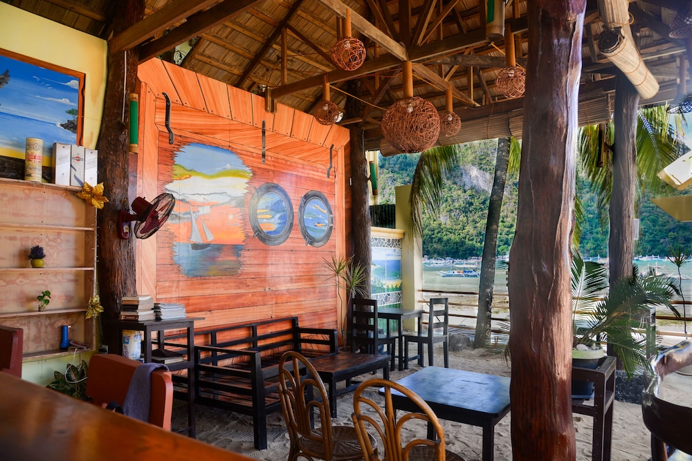 Beach bar