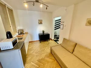 thumbnail: Living area