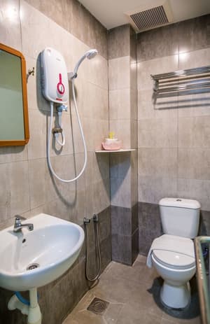 thumbnail: Bathroom