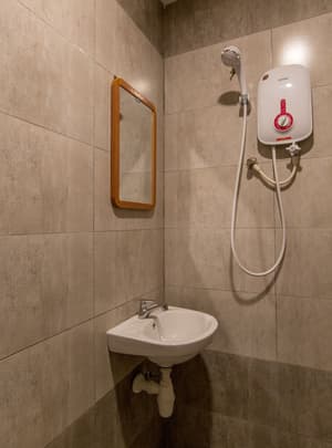 thumbnail: Bathroom