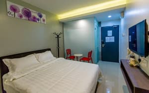 thumbnail: Room