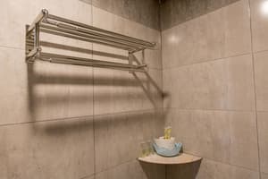 thumbnail: Bathroom amenities