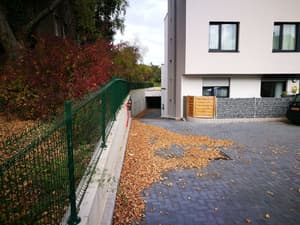 thumbnail: Exterior