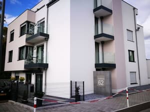 thumbnail: Exterior