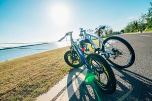 thumbnail: Bicycling