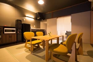 thumbnail: In-room dining