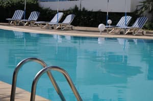 thumbnail: Outdoor pool