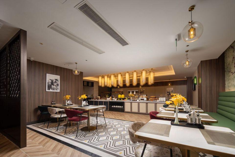 Restaurant-cafeteria
