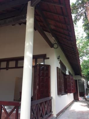 thumbnail: Exterior
