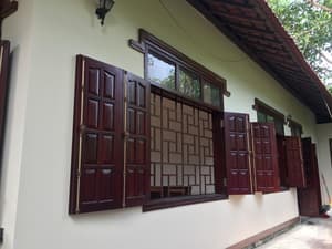 thumbnail: Exterior