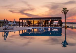 thumbnail: Outdoor pool