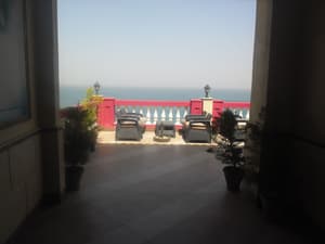 thumbnail: Sundeck