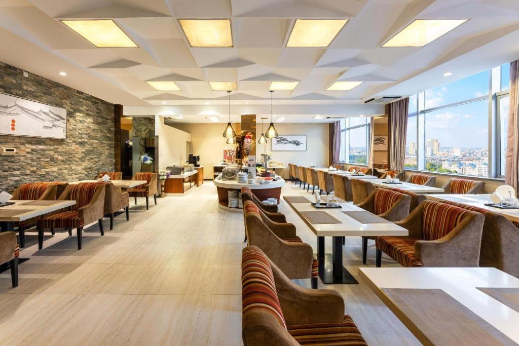 Restaurant-cafeteria