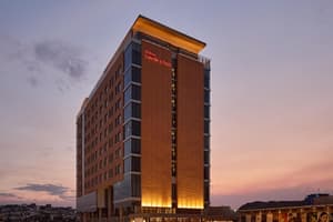thumbnail: Exterior