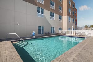 thumbnail: Pool