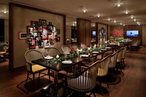 thumbnail: Restaurant