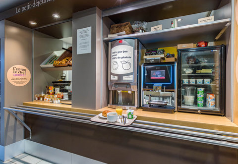 Hotel Tours Nord Val De Loire Breakfast Buffet