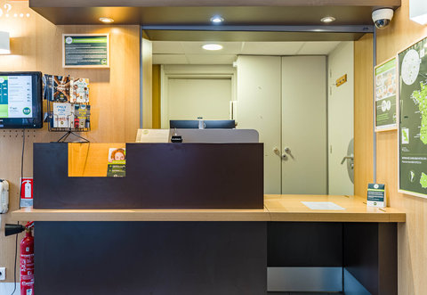 Hotel Tours Nord Val De Loire Reception