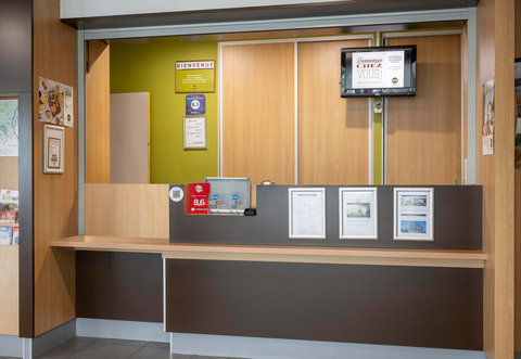 Hotel Mont De Marsan Reception