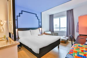 thumbnail: Room