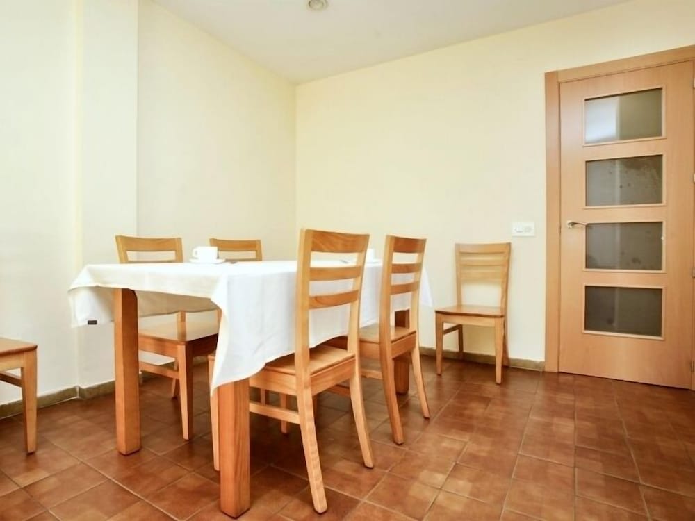 Restaurant-cafeteria