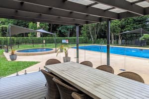 thumbnail: Outdoor pool