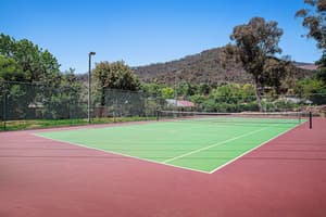 thumbnail: Tennis court