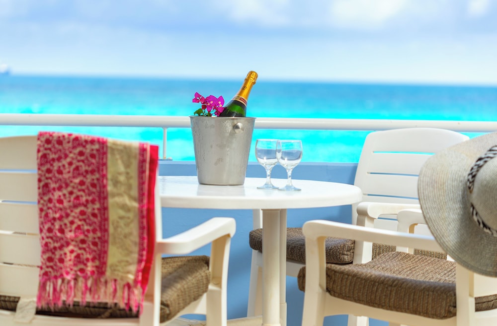 Beach/ocean view