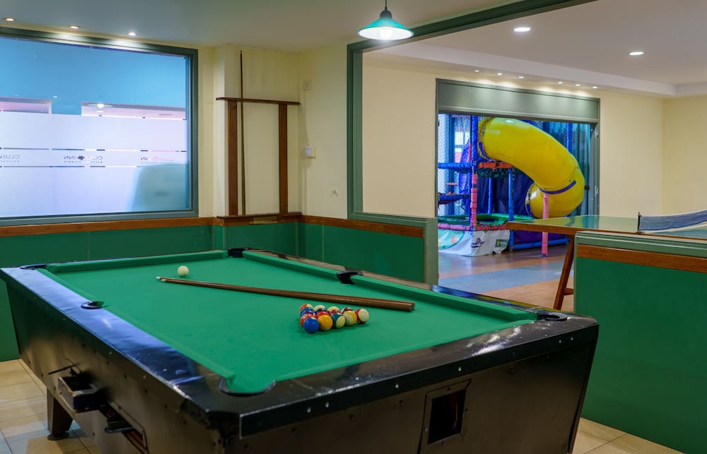 Swimming pool-spa