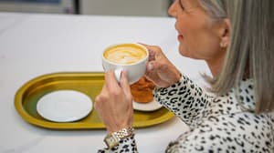 thumbnail: Cafe