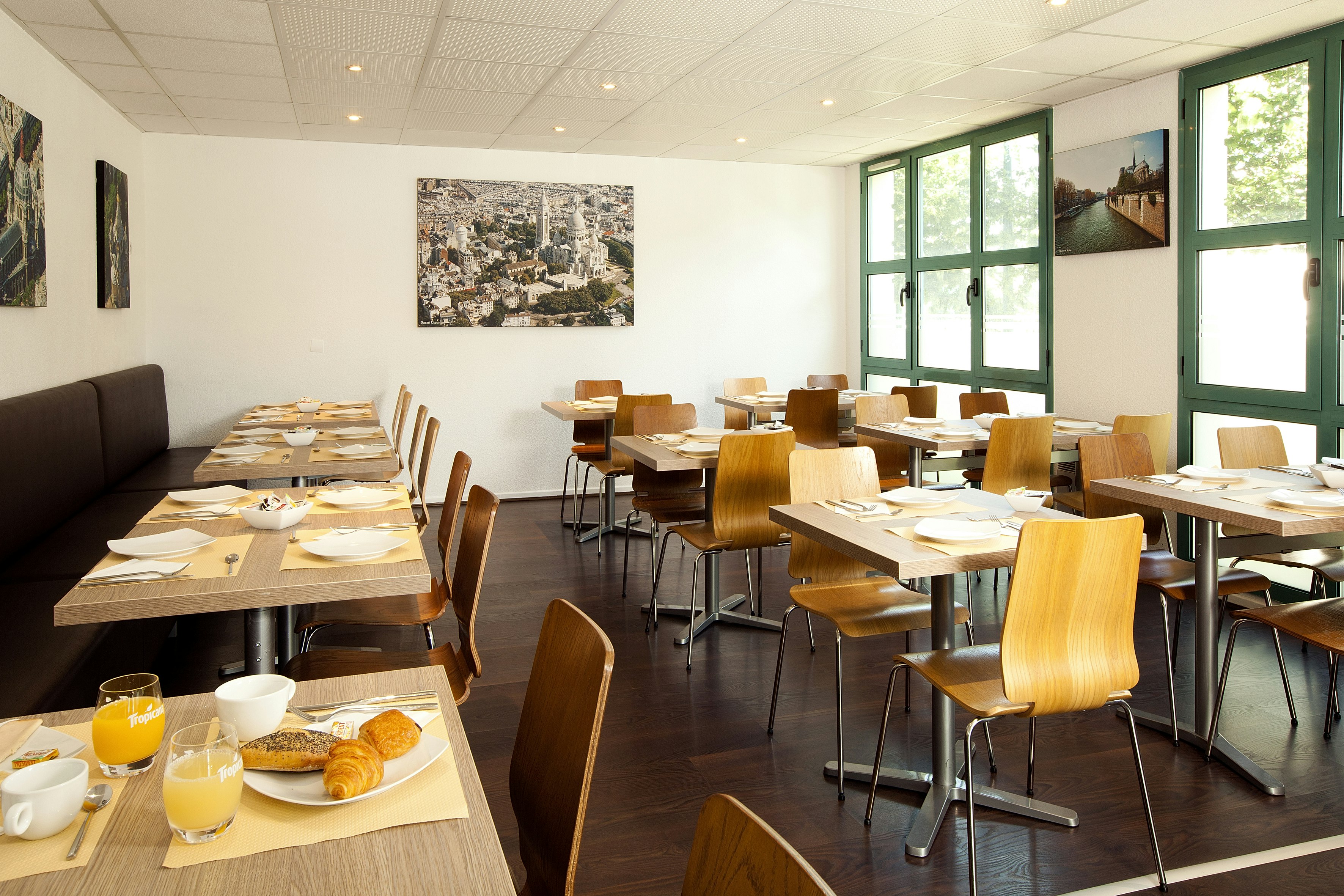 Restaurant-cafeteria