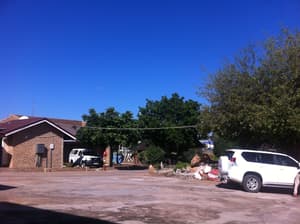 thumbnail: Property grounds