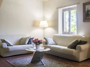 thumbnail: Living room