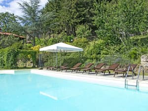 thumbnail: Outdoor pool