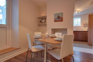 thumbnail: Dining