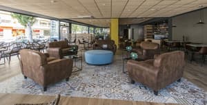 thumbnail: Bar (on property)