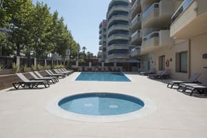 thumbnail: Pool