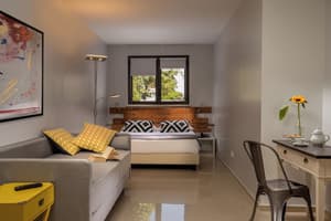 thumbnail: Room