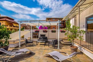 thumbnail: Sundeck