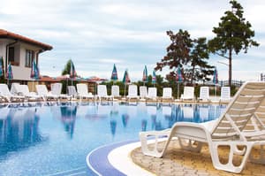 thumbnail: Outdoor pool